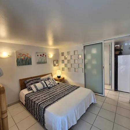 Du Jardin A La Mer, T2 A 50m De La Apartamento Bandol