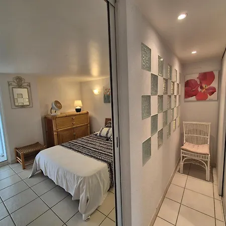 Apartamento Du Jardin A La Mer, T2 A 50m De La Bandol